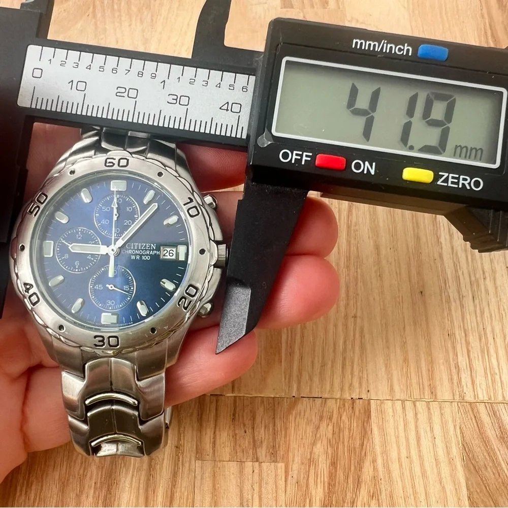 Citizen chronograph blue dial stainless steel watch NEW BATTERY